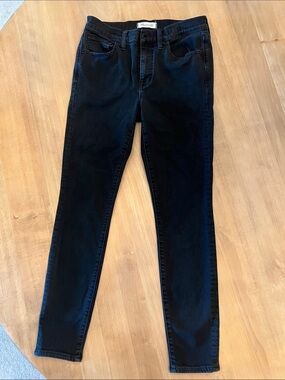 Madewell Black Jeans - Slim Casual Style